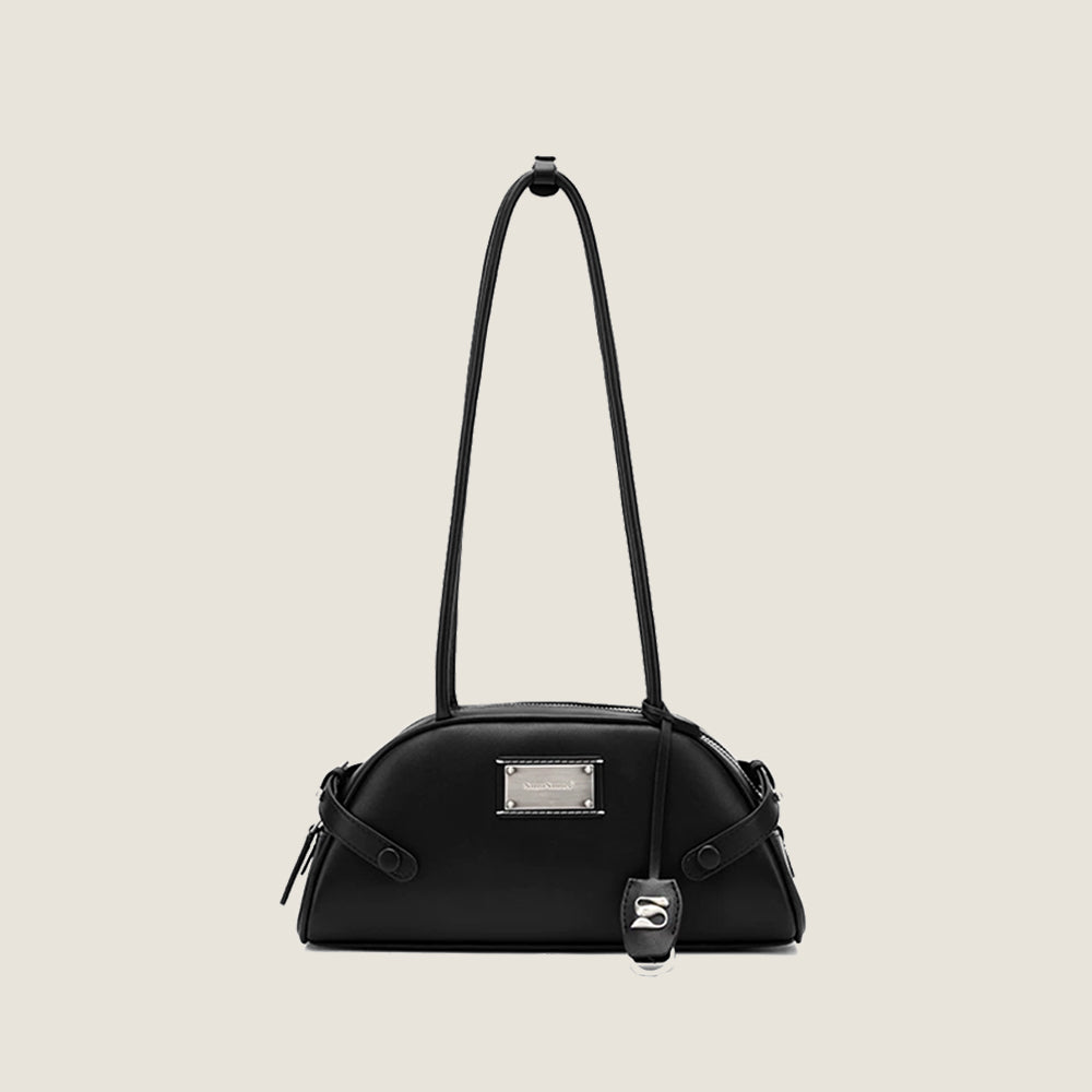 Trapeze baguette bag