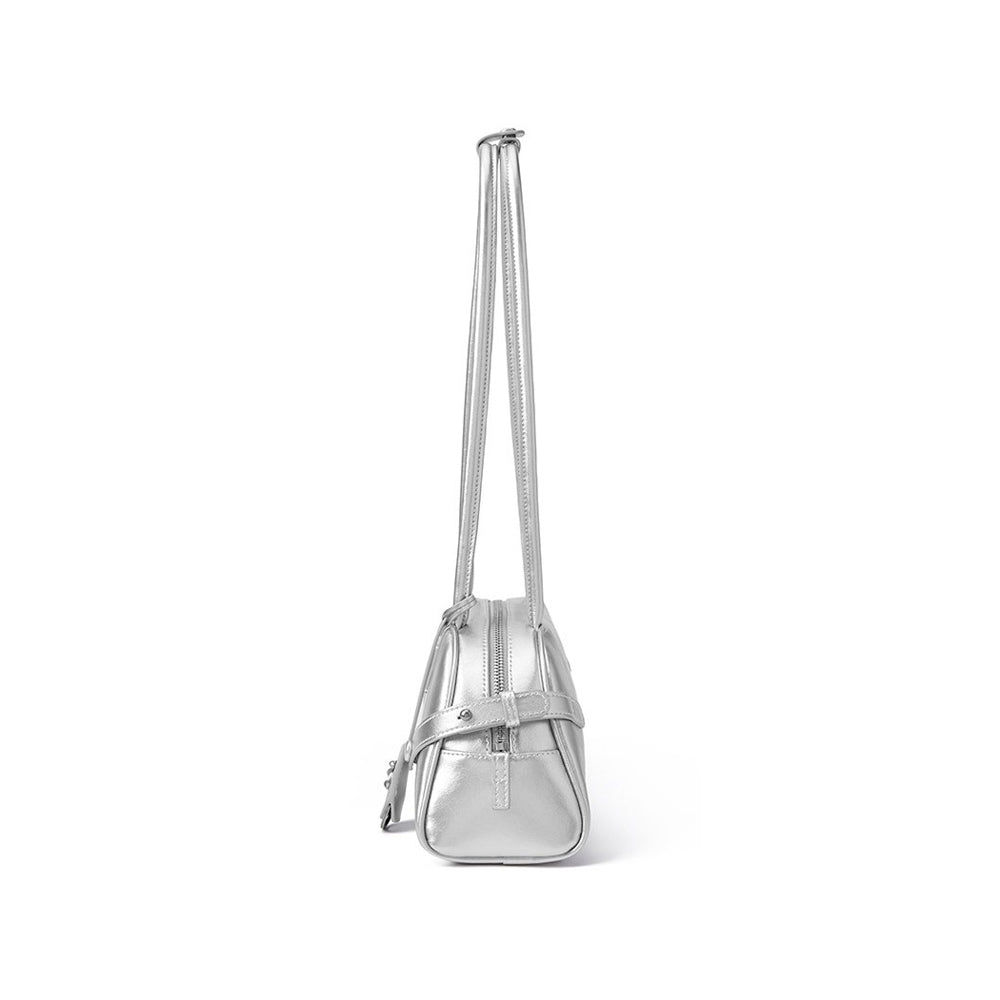 Trapeze baguette bag
